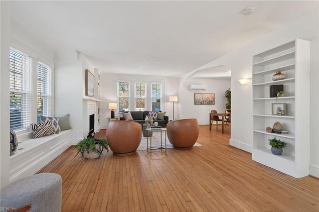 1093 Algonquin RD, Norfolk, VA 23505