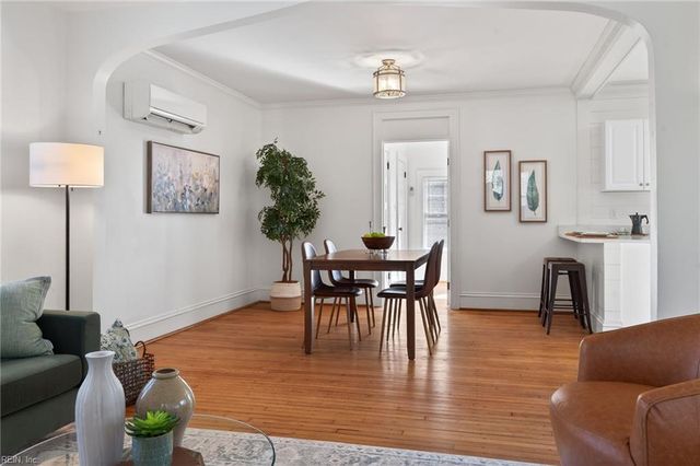 1093 Algonquin RD, Norfolk, VA 23505