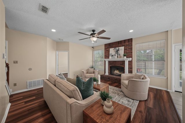 8112 Fireside Drive, North Richland Hills, TX 76182