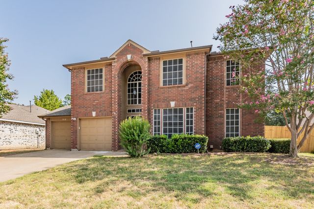 8112 Fireside Drive, North Richland Hills, TX 76182