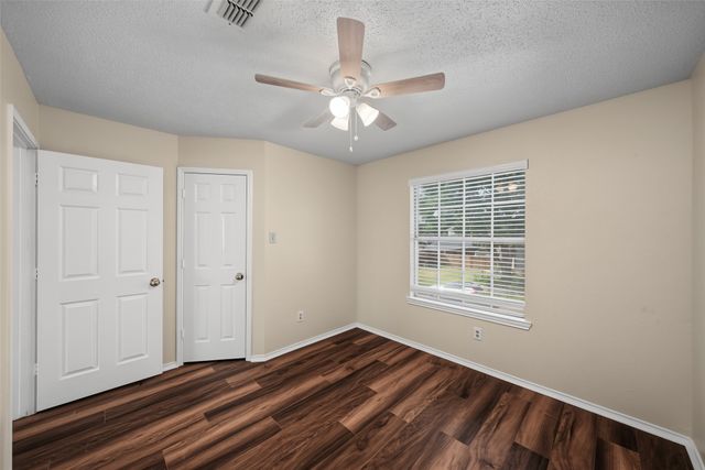 8112 Fireside Drive, North Richland Hills, TX 76182