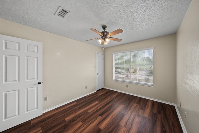 8112 Fireside Drive, North Richland Hills, TX 76182