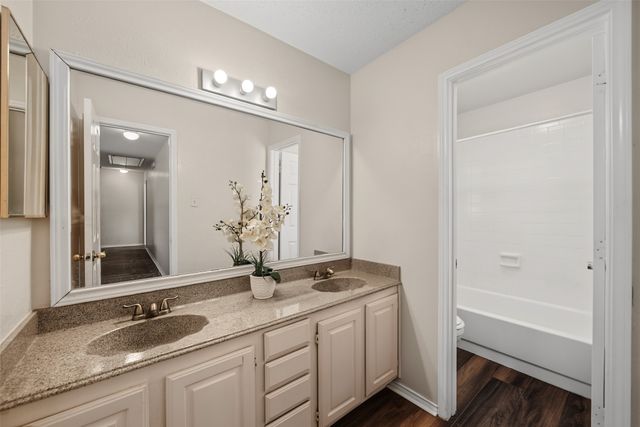 8112 Fireside Drive, North Richland Hills, TX 76182