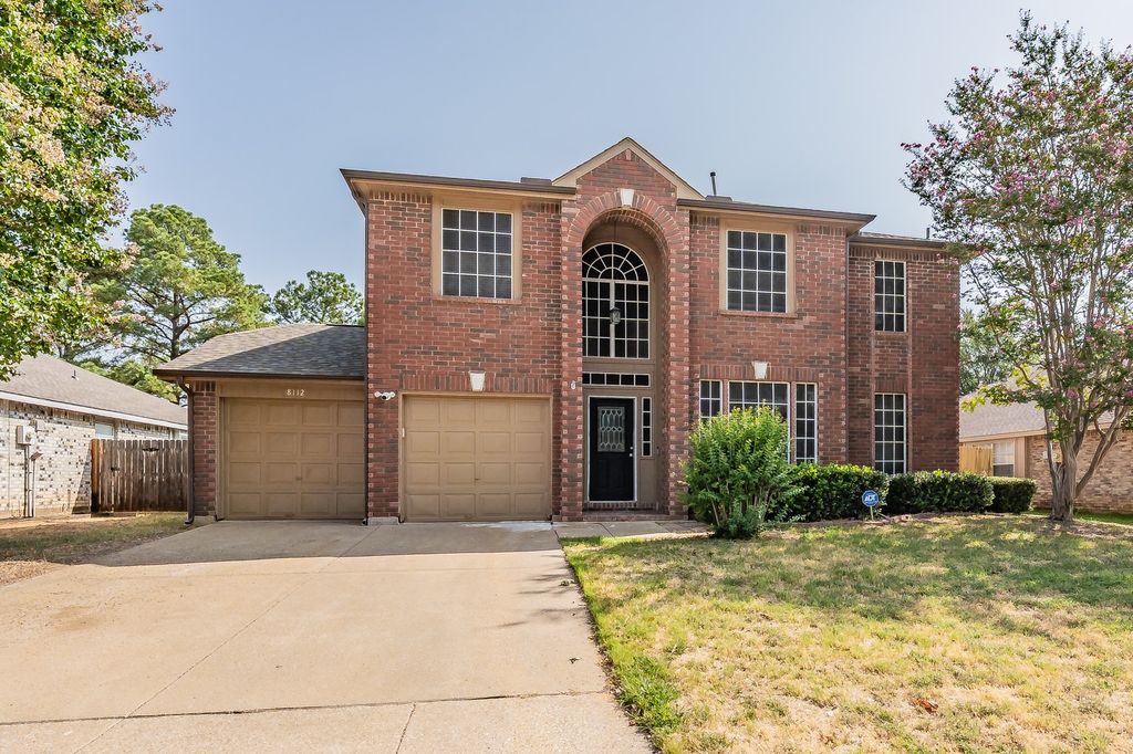 8112 Fireside Drive, North Richland Hills, TX 76182