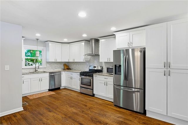 2670 Woodridge Drive, Decatur, GA 30033