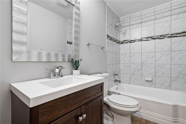 2670 Woodridge Drive, Decatur, GA 30033