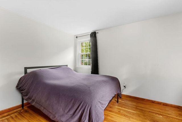 15 October Lane, Plymouth, MA 02360