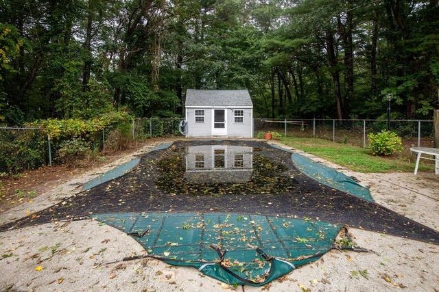 15 October Lane, Plymouth, MA 02360