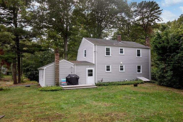 15 October Lane, Plymouth, MA 02360