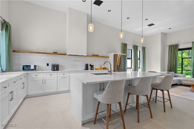 10186 Carolina ST, Bonita Springs, FL 34135