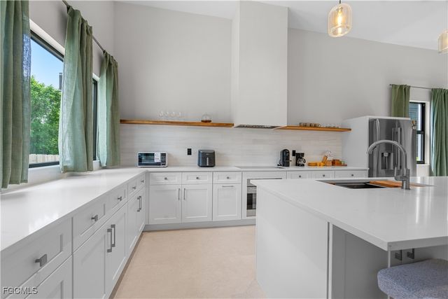 10186 Carolina ST, Bonita Springs, FL 34135