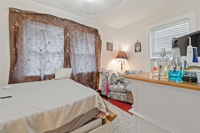42 AVENUE B, Bayonne, NJ 07002