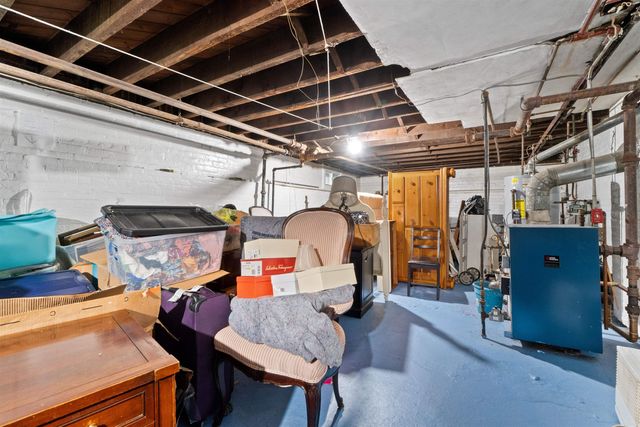 42 AVENUE B, Bayonne, NJ 07002