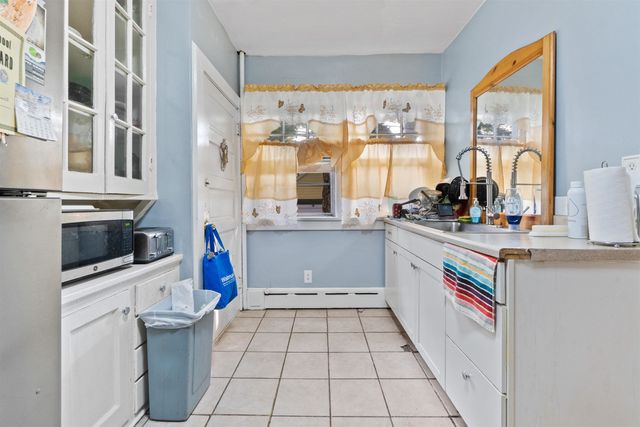 42 AVENUE B, Bayonne, NJ 07002