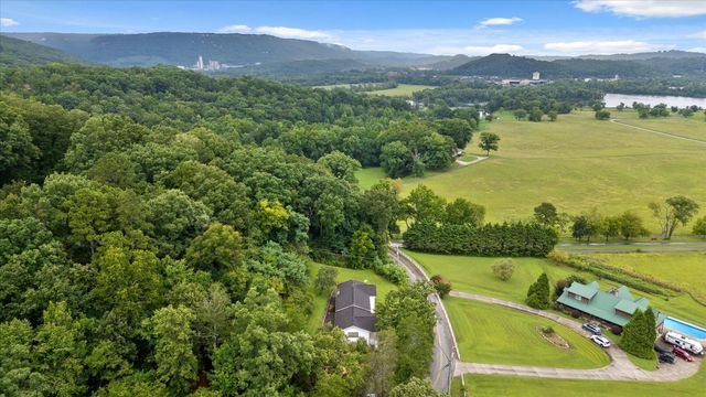 1403 Ogrady Drive, Chattanooga, TN 37419