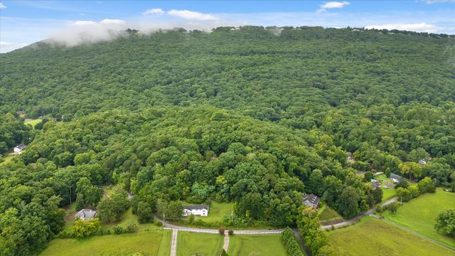 1403 Ogrady Drive, Chattanooga, TN 37419