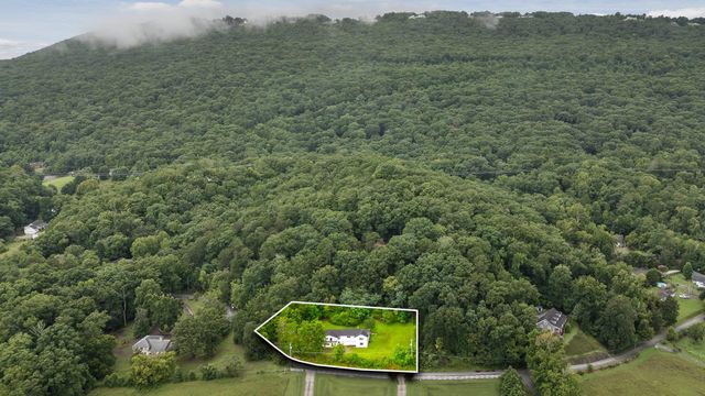 1403 Ogrady Drive, Chattanooga, TN 37419