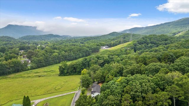 1403 Ogrady Drive, Chattanooga, TN 37419