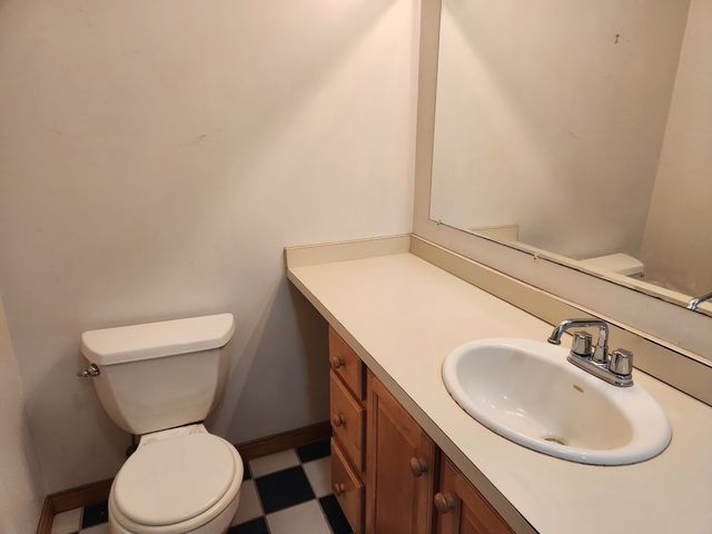 59 Ice House Ln, Marshfield, MA 02050