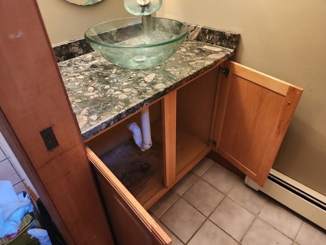 59 Ice House Ln, Marshfield, MA 02050