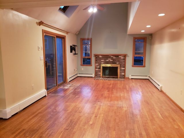 59 Ice House Ln, Marshfield, MA 02050