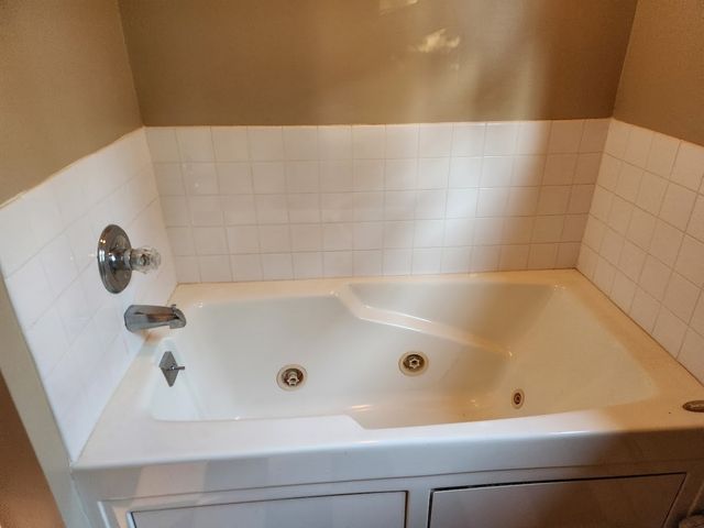 59 Ice House Ln, Marshfield, MA 02050