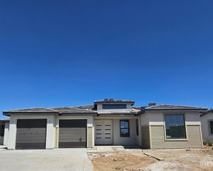 7012 Travata Court, Bakersfield, CA 93314
