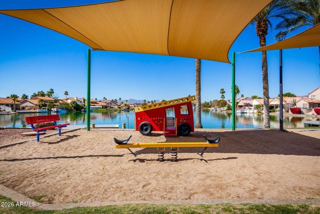 3830 E LAKEWOOD Parkway E 2057, Phoenix, AZ 85048