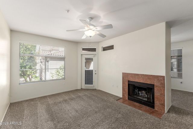 3830 E LAKEWOOD Parkway E 2057, Phoenix, AZ 85048