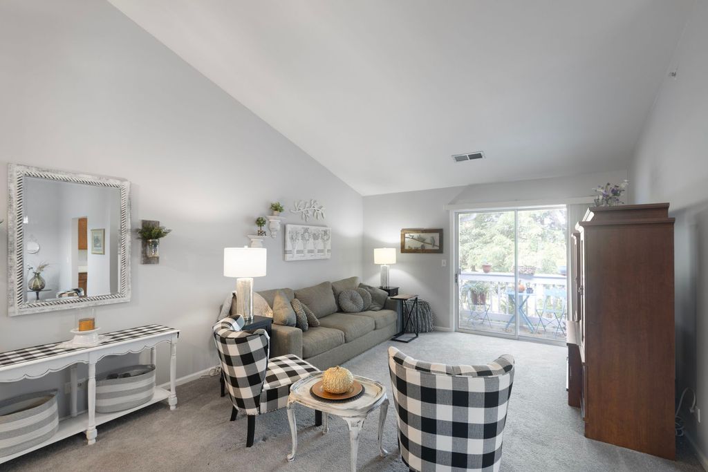 1412 W Crane Street 14114, Arlington Heights, IL 60004 — photo 4