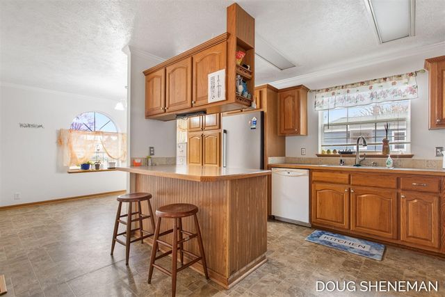 128 129th Avenue, Holland, MI 49424