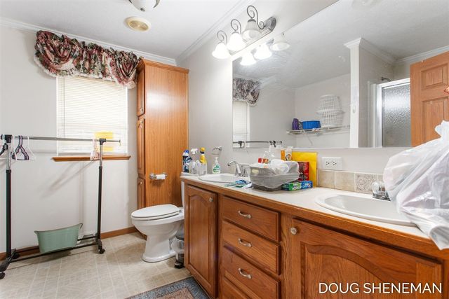 128 129th Avenue, Holland, MI 49424