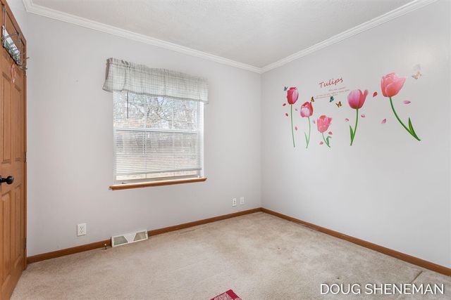 128 129th Avenue, Holland, MI 49424