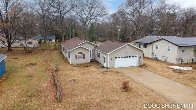 128 129th Avenue, Holland, MI 49424