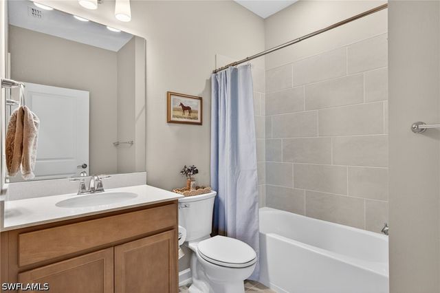 20548 Pebble Glen DR, Estero, FL 33928
