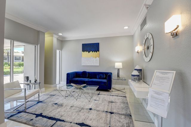 7738 Lakeside Boulevard 353, Boca Raton, FL 33434