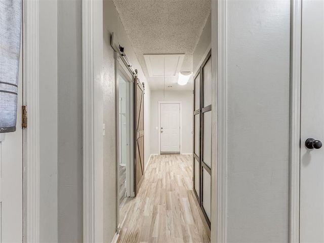 118 Brookside Drive, Moore, OK 73160