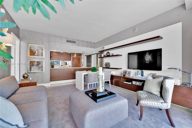 475 Brickell Avenue 5013, Miami, FL 33131