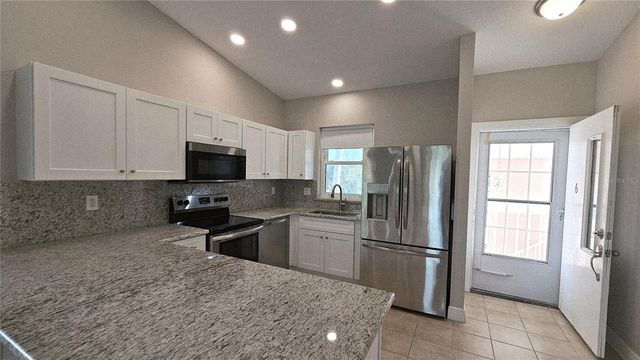 177 BOUNDARY BOULEVARD 6, Rotonda West, FL 33947