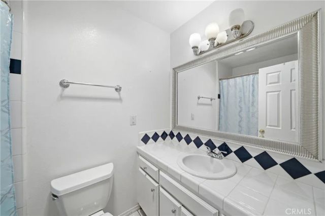 15988 Arroyo Drive, Victorville, CA 92395