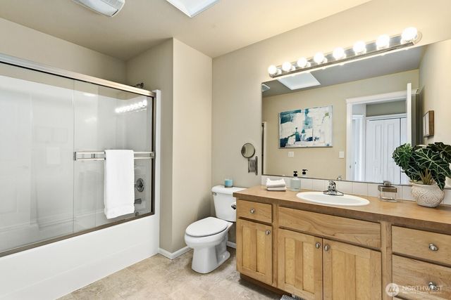 7602 Huckleberry Way SE, Snoqualmie, WA 98065