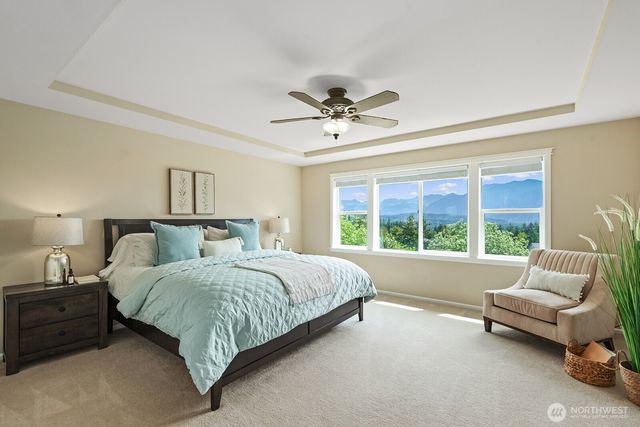 7602 Huckleberry Way SE, Snoqualmie, WA 98065