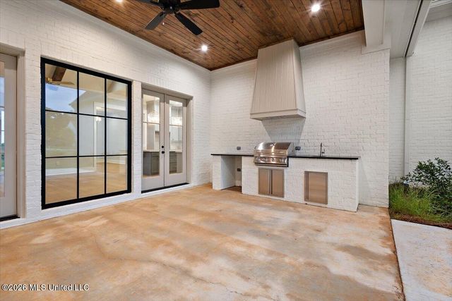 214 Welchshire Drive, Madison, MS 39110