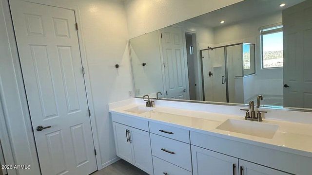 13412 W EAGLE FEATHER Road, Peoria, AZ 85383