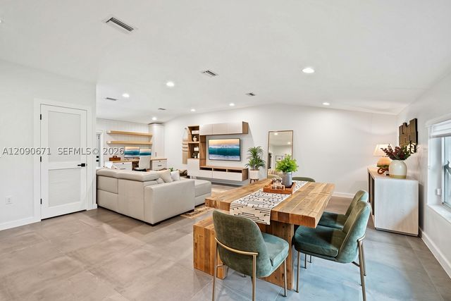 9970 SW 132nd St, Miami, FL 33176