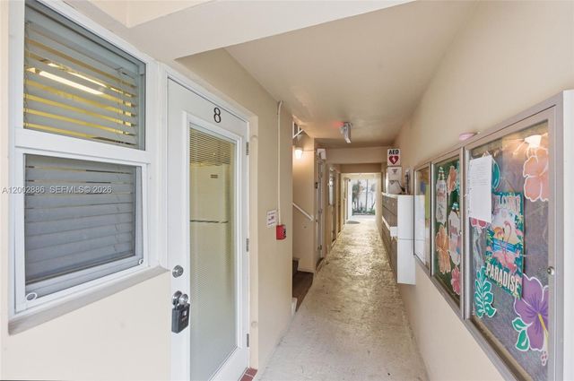 3216 SE 12th Street 8, Pompano Beach, FL 33062