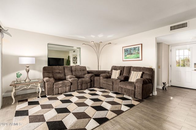 19618 N STAR RIDGE Drive, Sun City West, AZ 85375