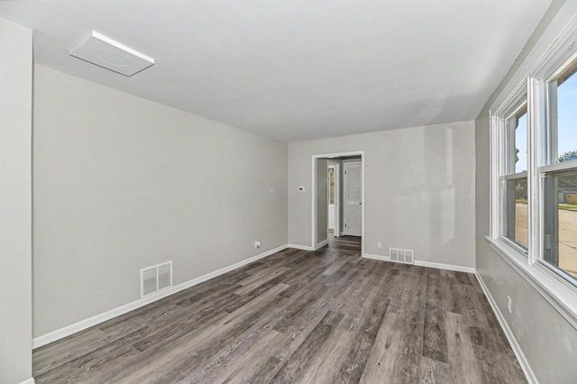 3400 S 8th AVENUE, Racine, WI 53402