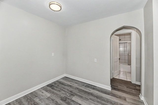 3400 S 8th AVENUE, Racine, WI 53402