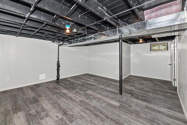 3400 S 8th AVENUE, Racine, WI 53402